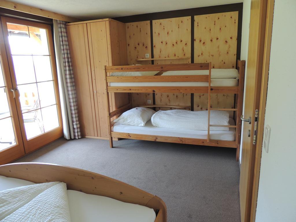 Haeus'L Am Ruan Aparthotel Berwang Szoba fotó